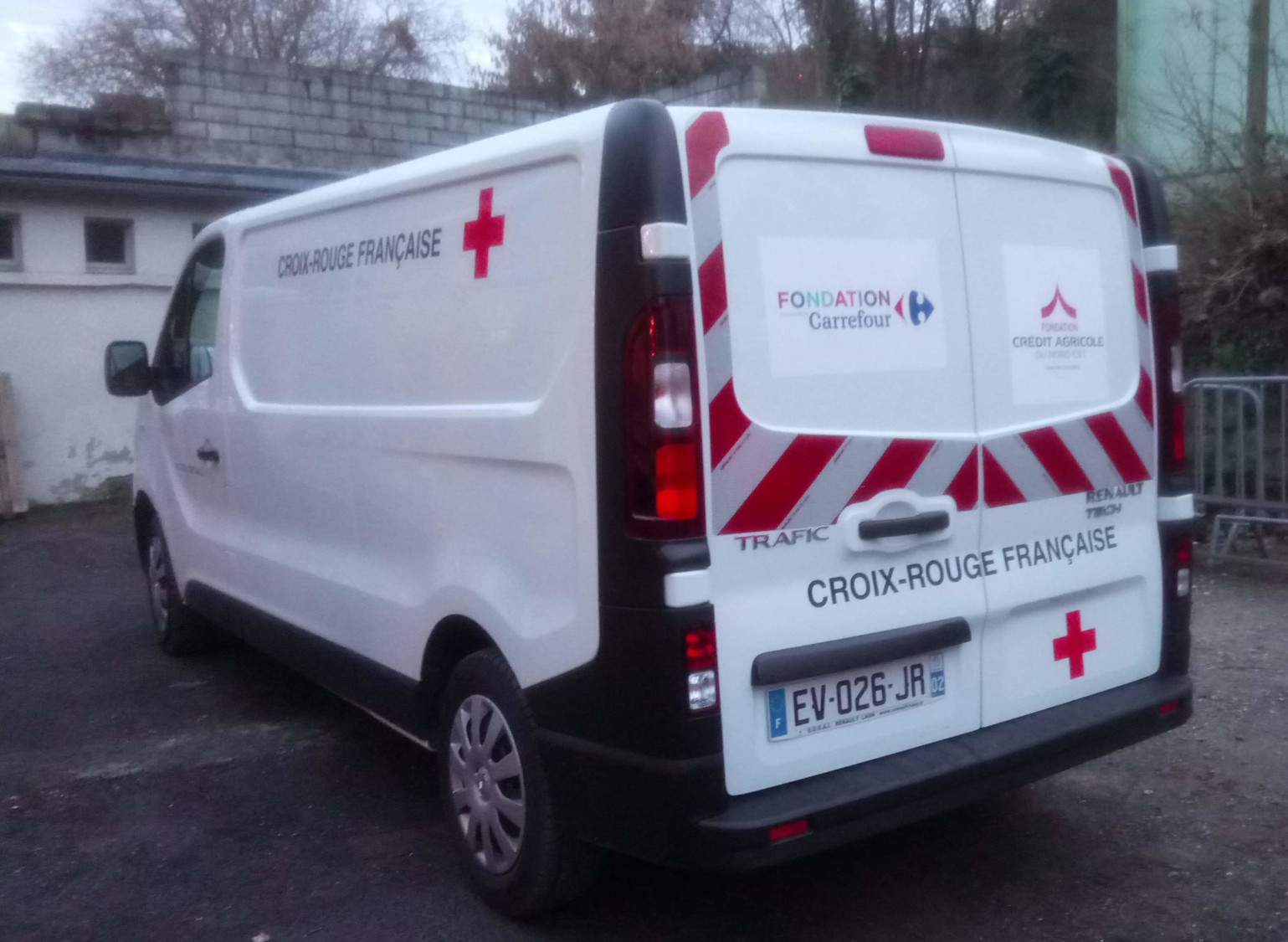 Inauguration du camion de la Croix-Rouge de Laon